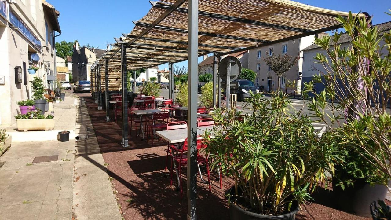 Hotel Les Deux Porches Verrieres  Ngoại thất bức ảnh